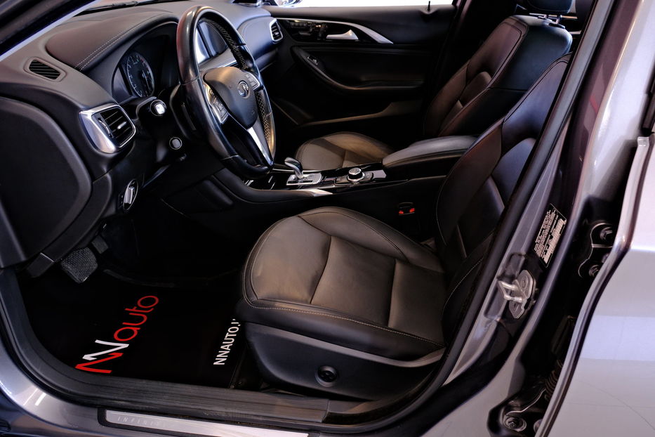 Продам Infiniti QX30 2016 года в Одессе