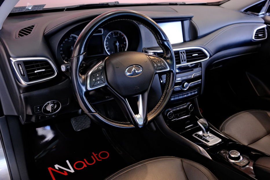 Продам Infiniti QX30 2016 года в Одессе