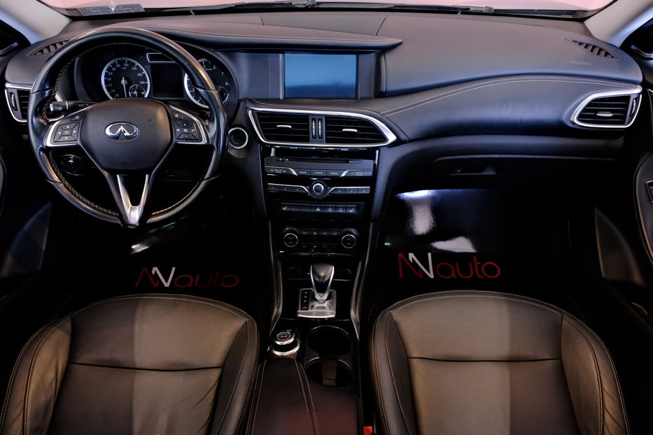 Продам Infiniti QX30 2016 года в Одессе
