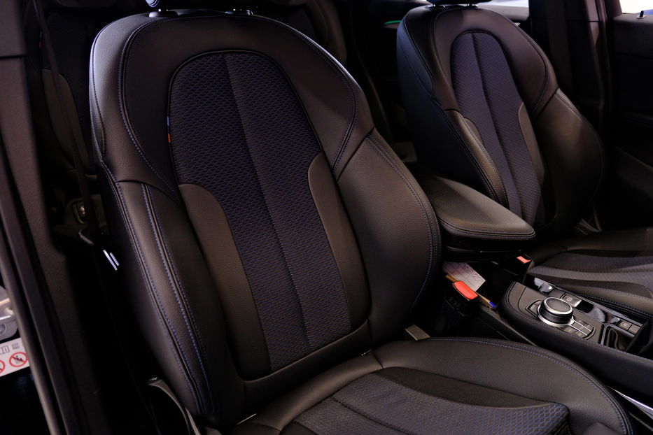 Продам BMW X1 2021 года в Одессе