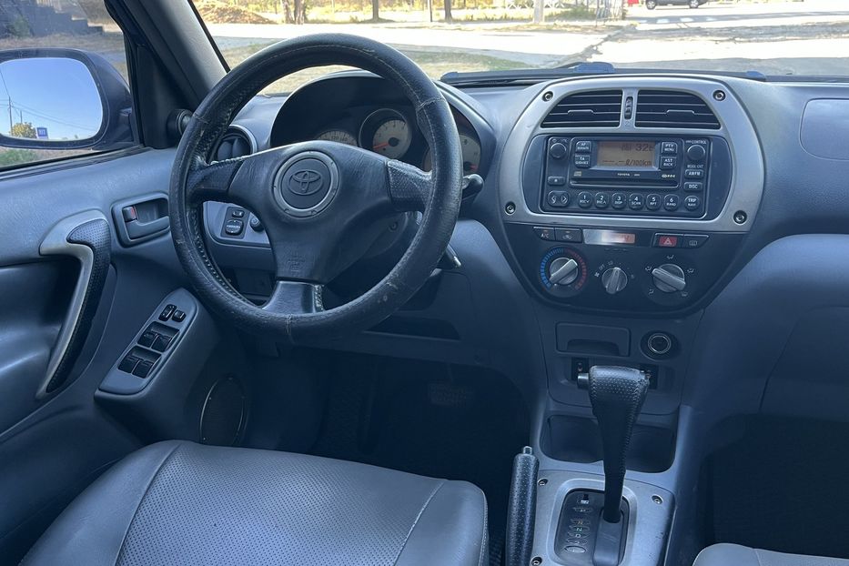 Продам Toyota Rav 4 4х4 2003 года в Николаеве