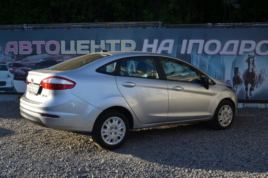 Продам Ford Fiesta 2018 года в Киеве