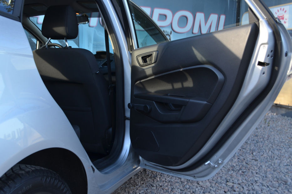 Продам Ford Fiesta 2018 года в Киеве