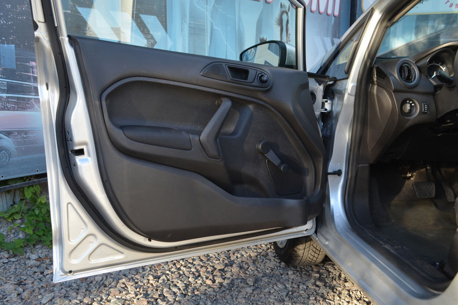 Продам Ford Fiesta 2018 года в Киеве