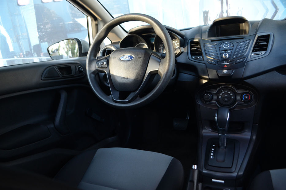 Продам Ford Fiesta 2018 года в Киеве