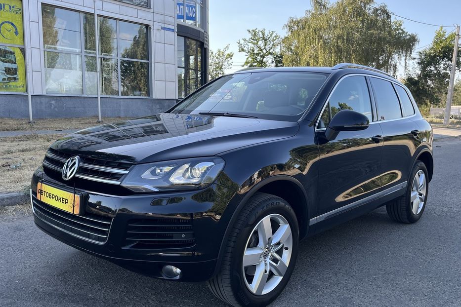Продам Volkswagen Touareg Oficial 2014 года в Николаеве