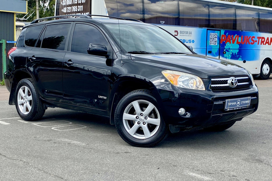 Продам Toyota Rav 4 2007 года в Киеве