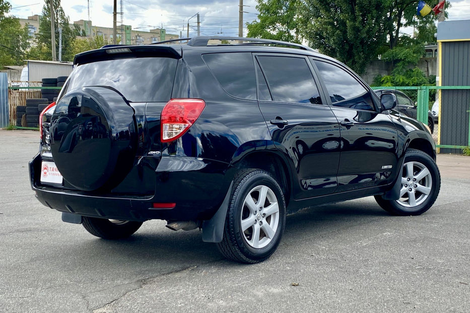 Продам Toyota Rav 4 2007 года в Киеве