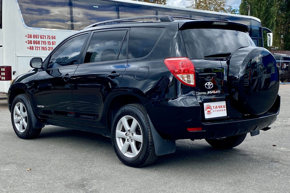 Продам Toyota Rav 4 2007 года в Киеве