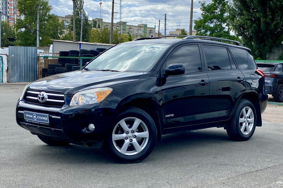 Продам Toyota Rav 4 2007 года в Киеве