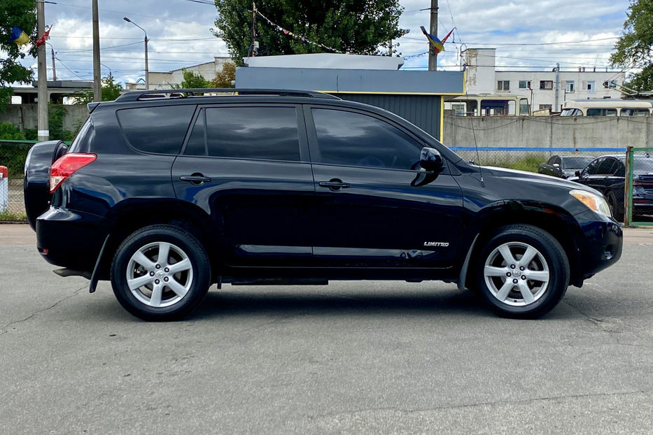 Продам Toyota Rav 4 2007 года в Киеве