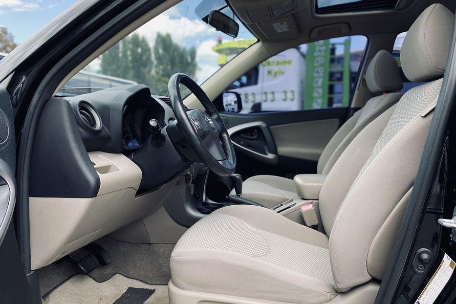 Продам Toyota Rav 4 2007 года в Киеве