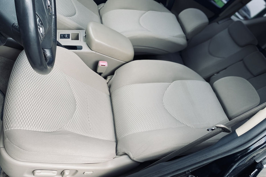 Продам Toyota Rav 4 2007 года в Киеве