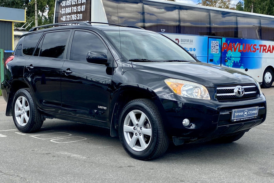 Продам Toyota Rav 4 2007 года в Киеве