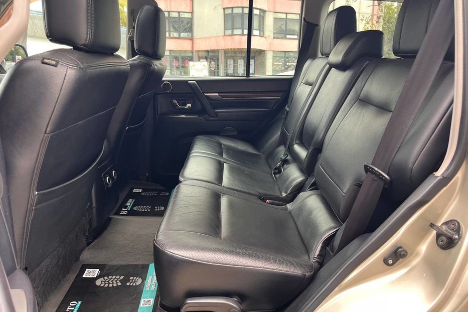 Продам Mitsubishi Pajero 2008 года в Черновцах