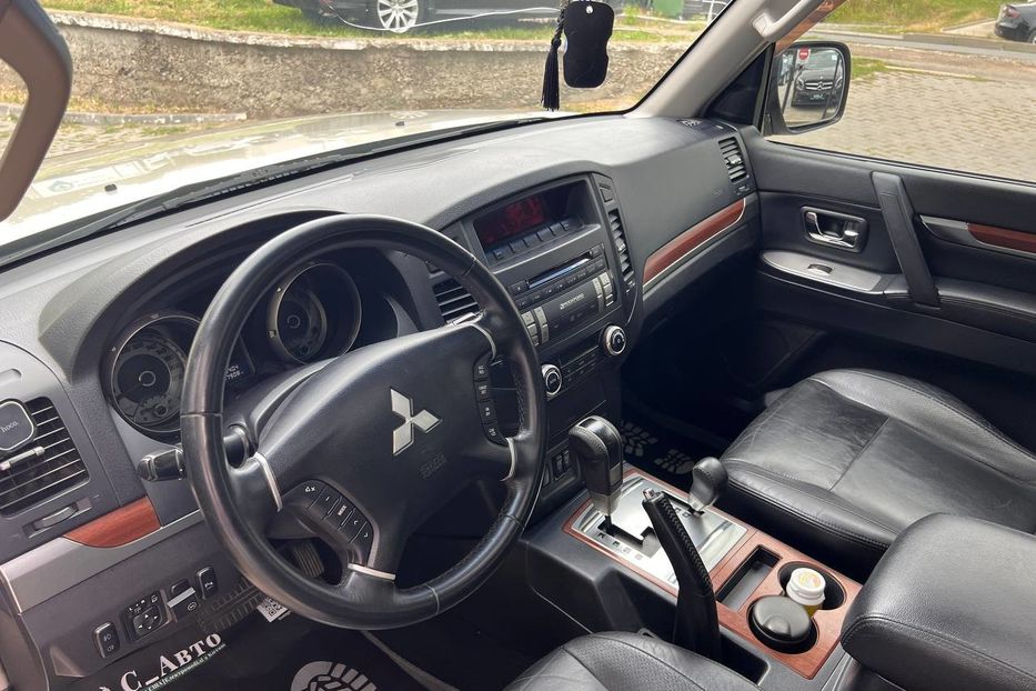 Продам Mitsubishi Pajero 2008 года в Черновцах