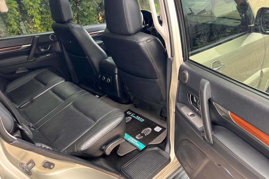 Продам Mitsubishi Pajero 2008 года в Черновцах
