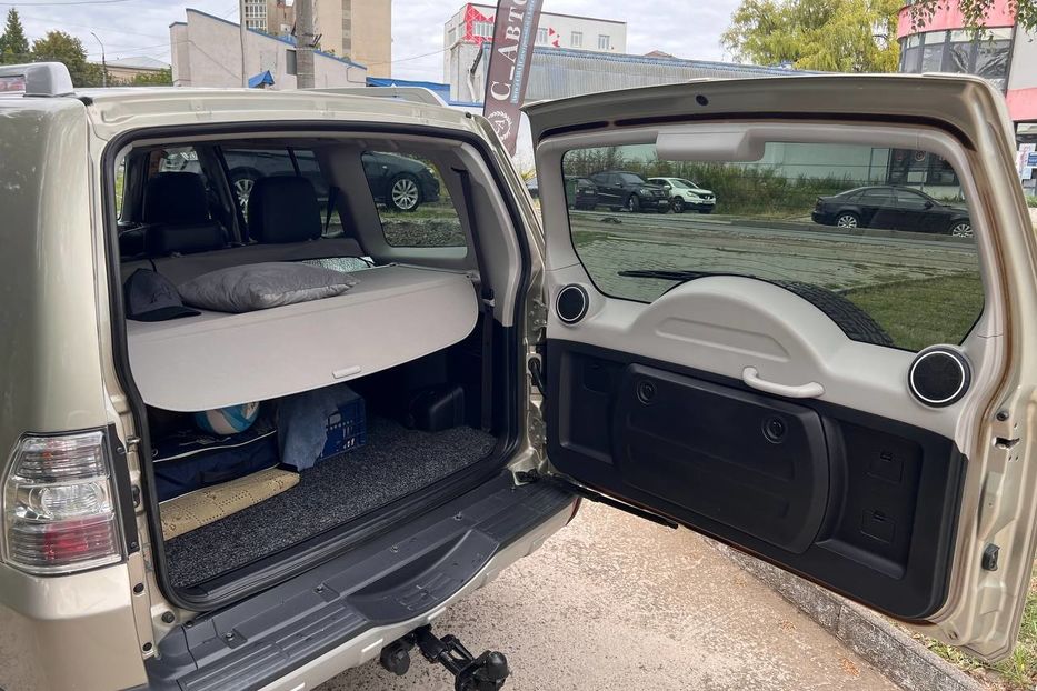 Продам Mitsubishi Pajero 2008 года в Черновцах