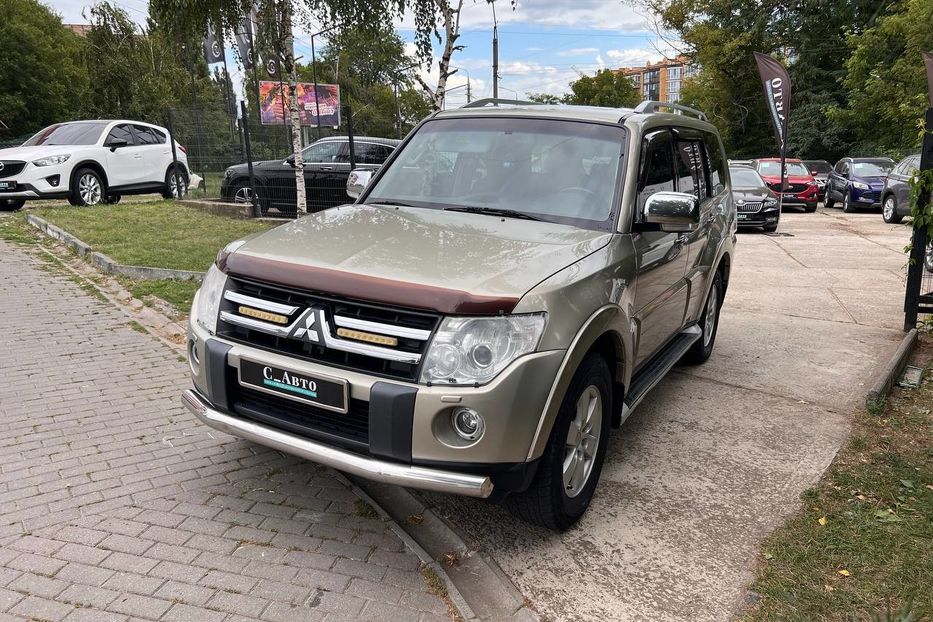 Продам Mitsubishi Pajero 2008 года в Черновцах