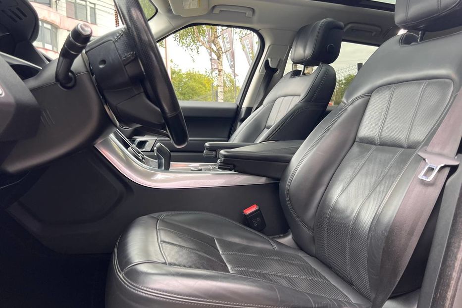 Продам Land Rover Range Rover Sport 2019 года в Черновцах