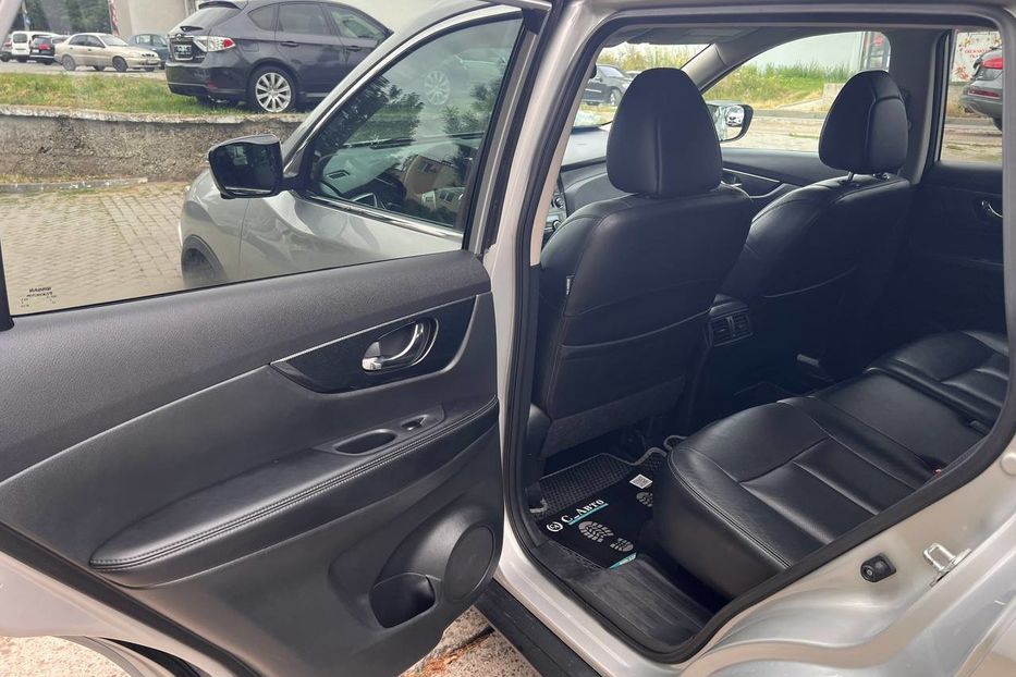 Продам Nissan Rogue 2015 года в Черновцах