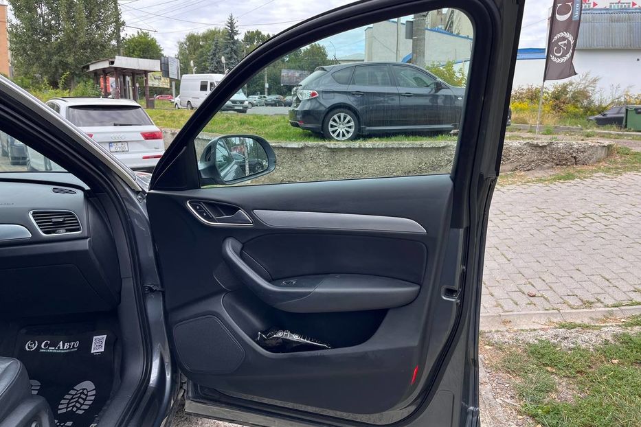 Продам Audi Q3 2016 года в Черновцах