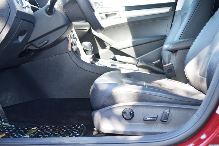 Продам Volkswagen Passat B7 SE 2018 года в Одессе