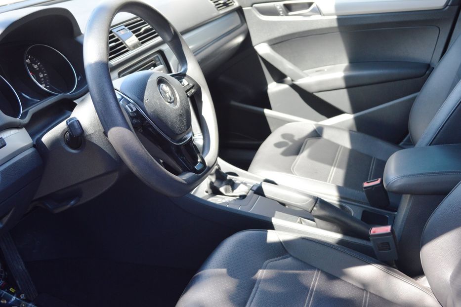 Продам Volkswagen Passat B7 SE 2018 года в Одессе