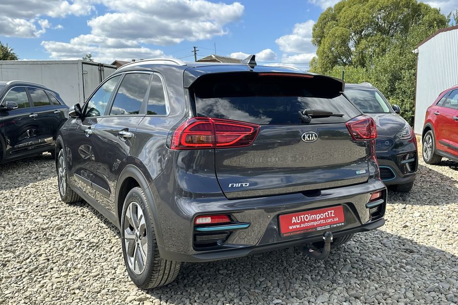 Продам Kia Niro  64 кВт Макс. комплектектація 2020 года в Львове