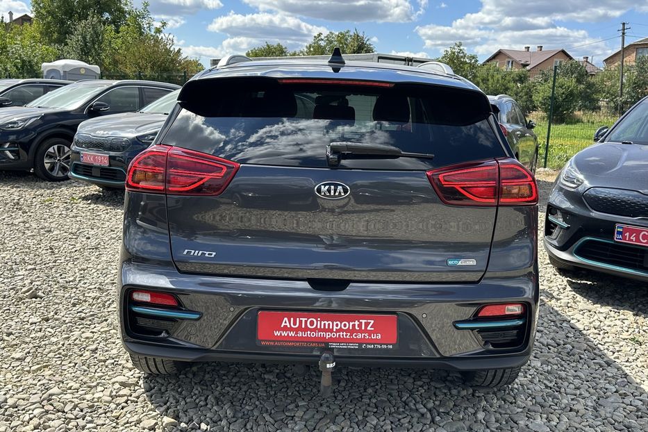 Продам Kia Niro  64 кВт Макс. комплектектація 2020 года в Львове