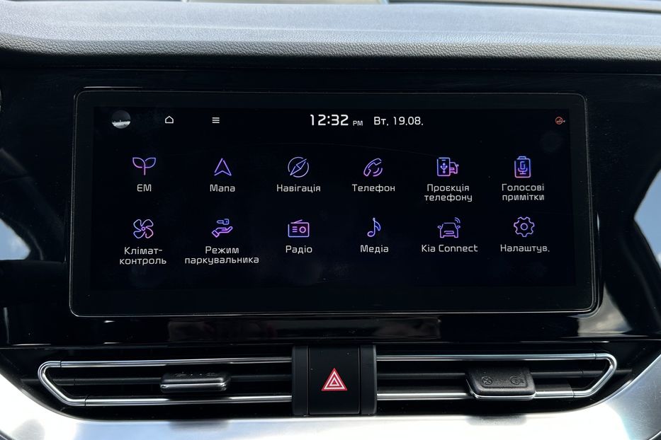 Продам Kia Niro  64 кВт Макс. комплектектація 2020 года в Львове