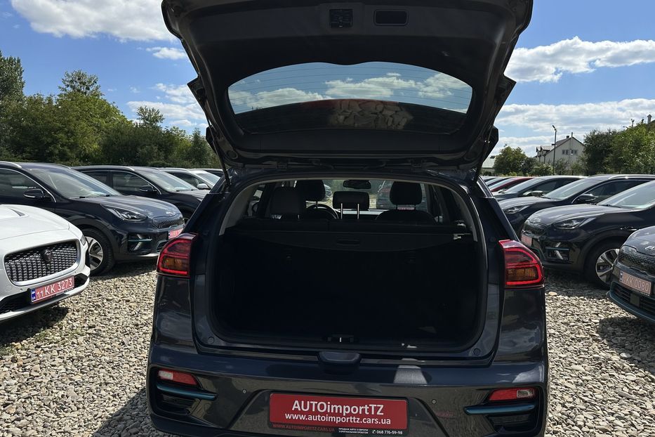 Продам Kia Niro  64 кВт Макс. комплектектація 2020 года в Львове