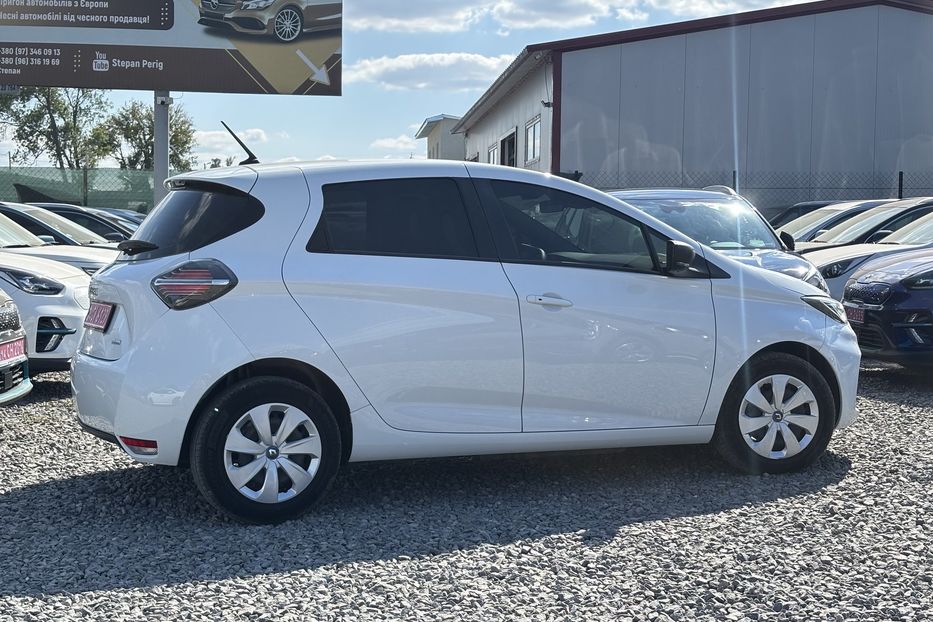 Продам Renault Zoe 2020 года в Львове