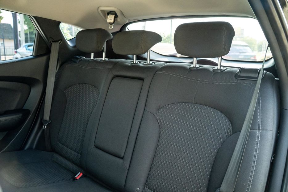 Продам Hyundai IX35 2012 года в Черновцах