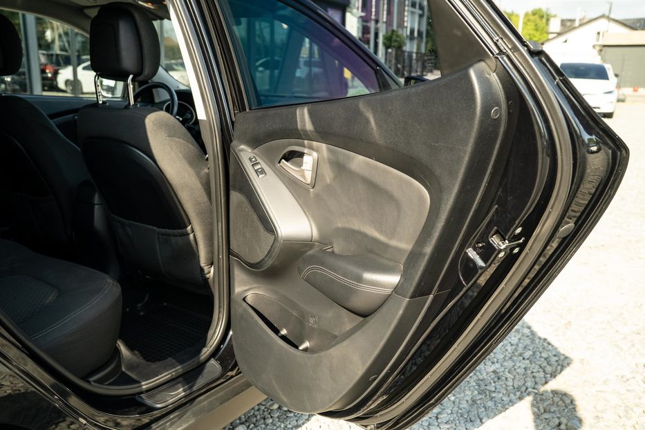 Продам Hyundai IX35 2012 года в Черновцах