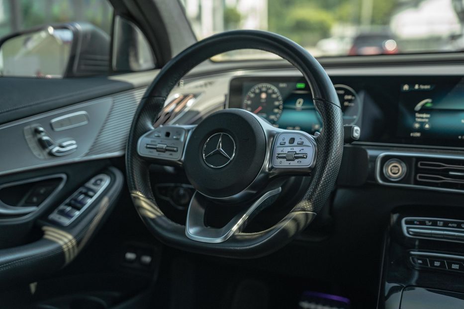 Продам Mercedes-Benz EQC 400 4Matic 2020 года в Черновцах