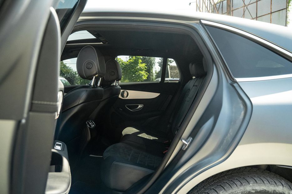 Продам Mercedes-Benz EQC 400 4Matic 2020 года в Черновцах