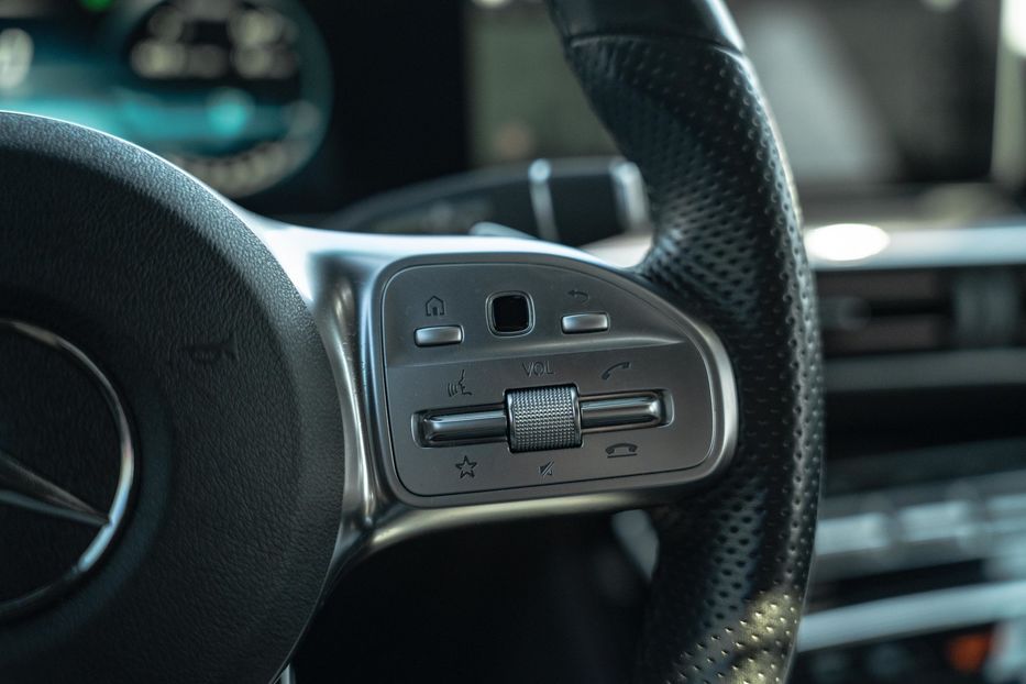 Продам Mercedes-Benz EQC 400 4Matic 2020 года в Черновцах