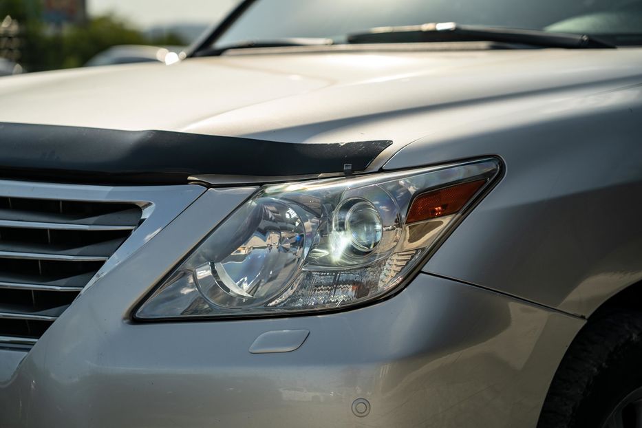 Продам Lexus LX 570 2008 года в Черновцах
