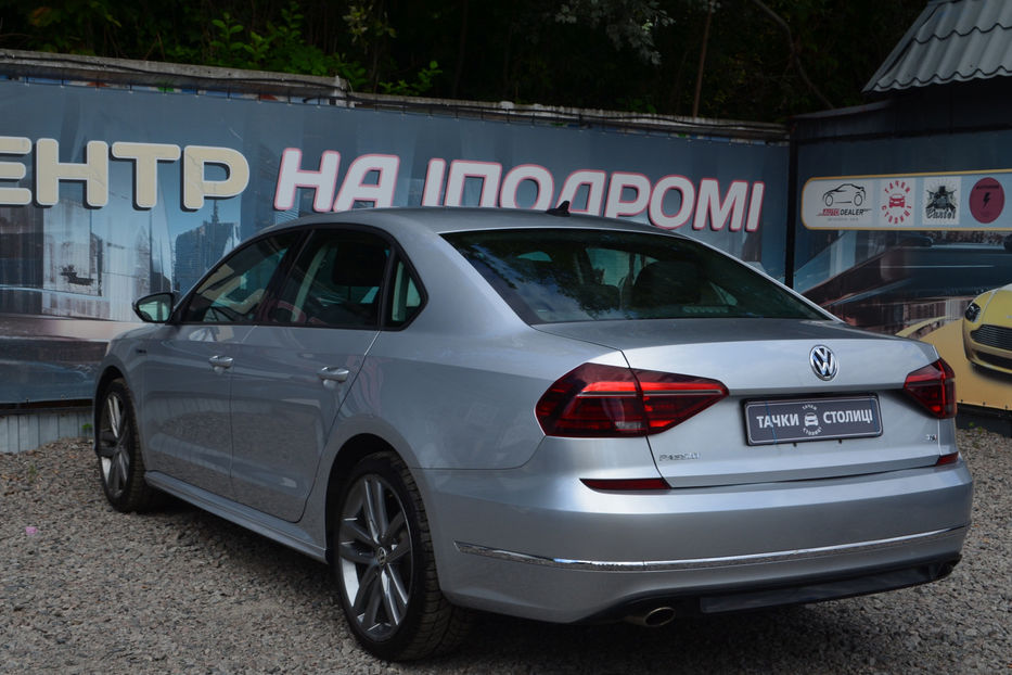 Продам Volkswagen Passat B8 2018 года в Киеве