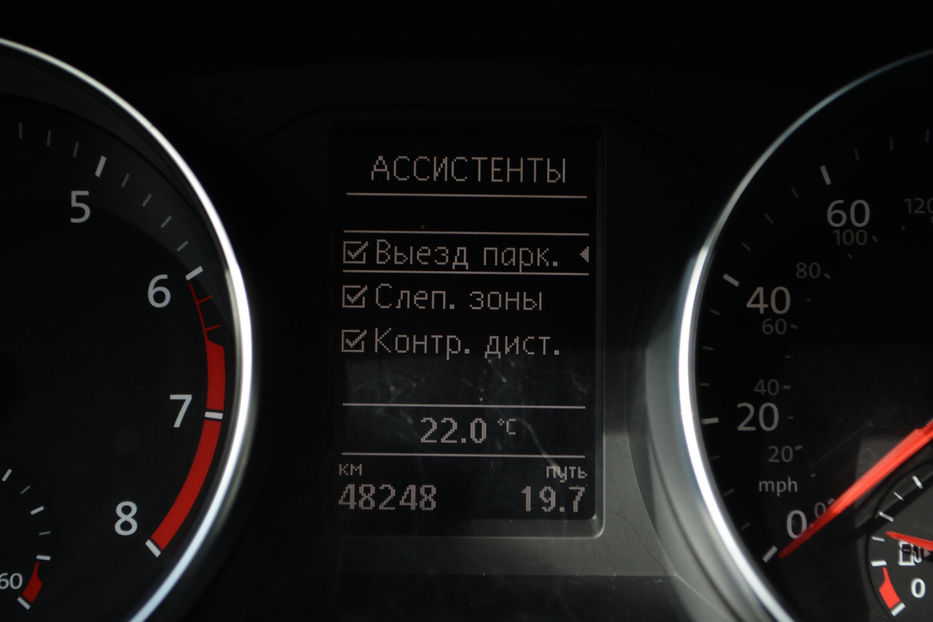 Продам Volkswagen Passat B8 2018 года в Киеве