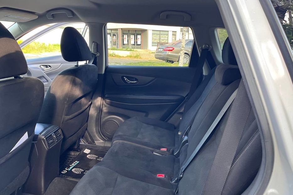 Продам Nissan Rogue 2016 года в Черновцах