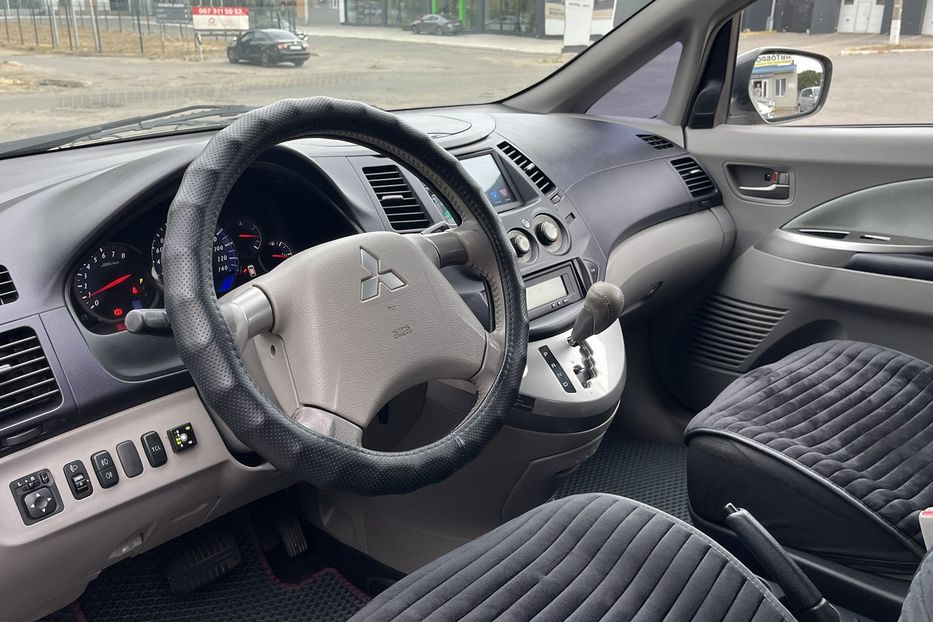 Продам Mitsubishi Grandis Full 6 місць 2005 года в Николаеве
