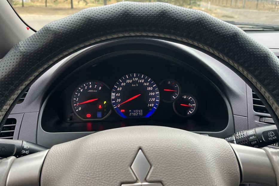Продам Mitsubishi Grandis Full 6 місць 2005 года в Николаеве