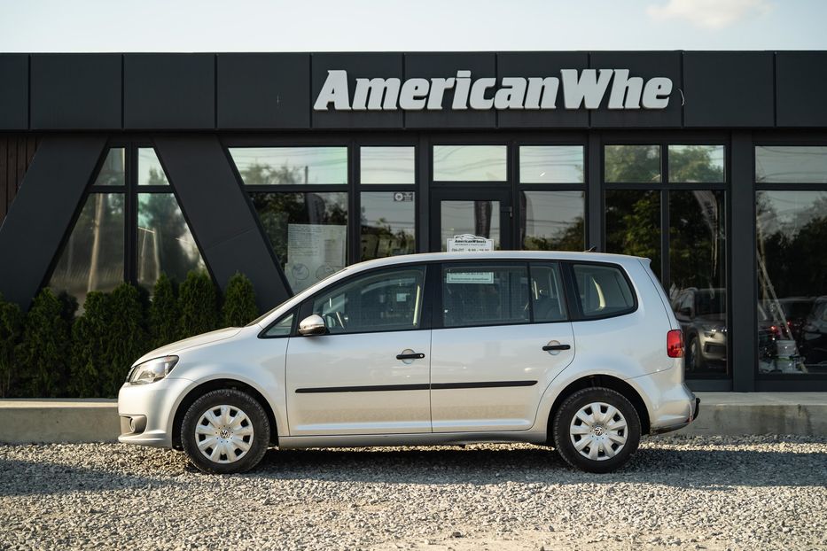 Продам Volkswagen Touran 2013 года в Черновцах