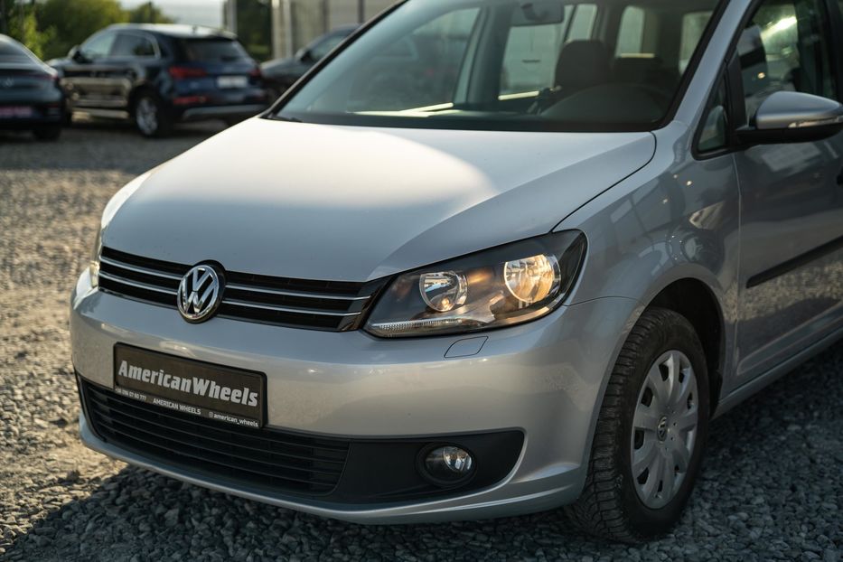 Продам Volkswagen Touran 2013 года в Черновцах
