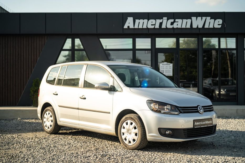 Продам Volkswagen Touran 2013 года в Черновцах