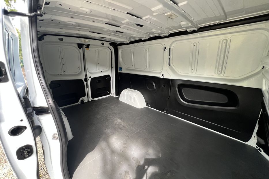 Продам Renault Trafic груз. 2021 года в г. Умань, Черкасская область