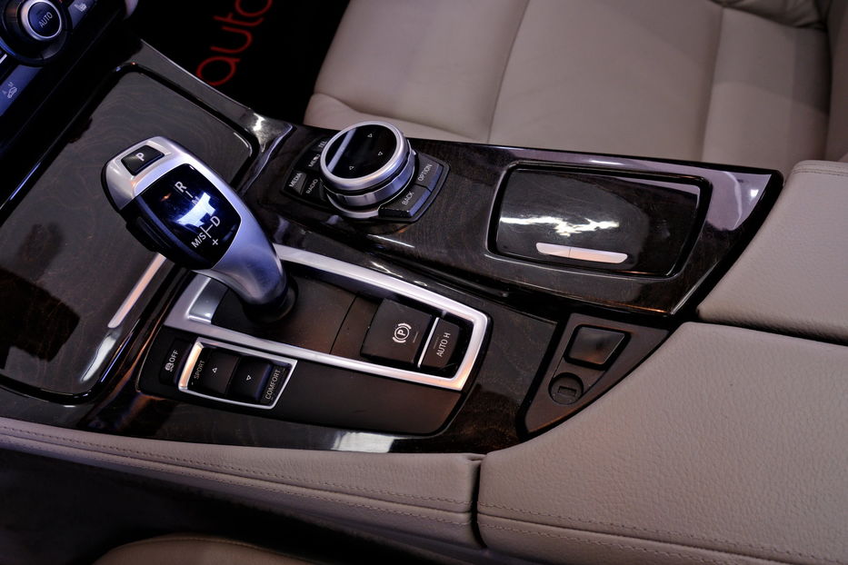 Продам BMW 528 2013 года в Одессе