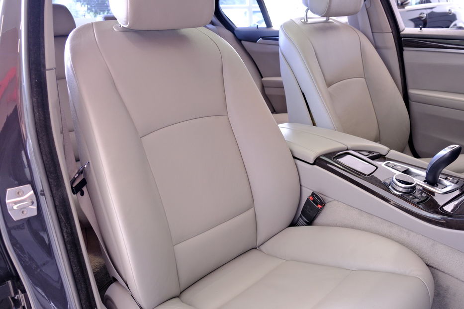 Продам BMW 528 2013 года в Одессе